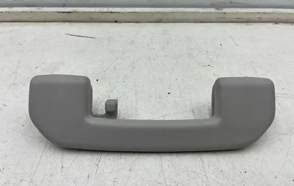 Opel Vivaro Rear interior roof grab handle 98012429