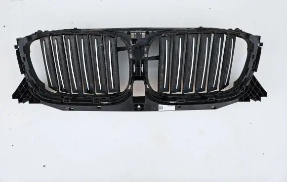 BMW X3 G01 Front bumper upper radiator grill 7497228 749722803