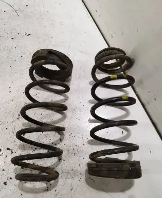 KIA Sportage Rear coil spring 553313x000