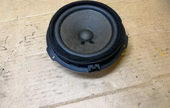 Ford Fusion II Front door speaker DS7T18808BB