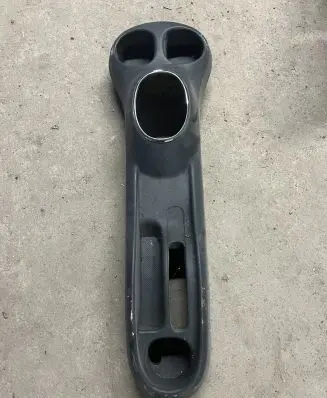 Toyota Yaris Center console 589110D010