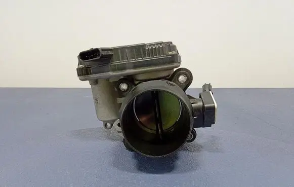KIA Sportage Throttle body valve 351002M417