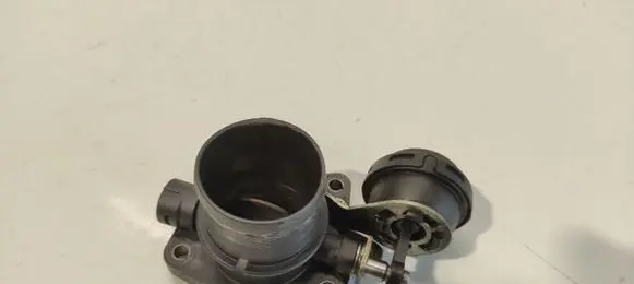 Renault Laguna II Engine shut-off valve 11233454