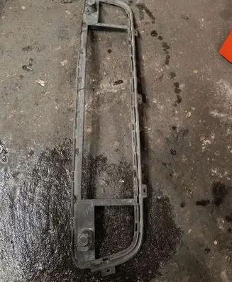 BMW X5 E70 Front bumper lower grill 7171348