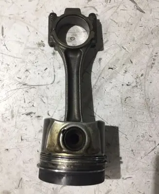 Volkswagen Golf VI Piston with connecting rod 034150909 213731