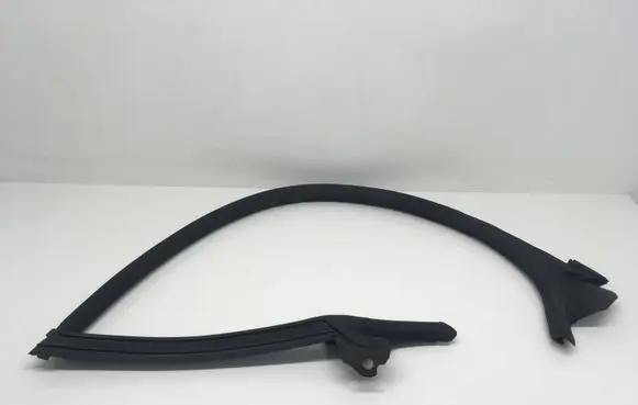 Audi A7 S7 4G Front door glass trim molding 4G8845354