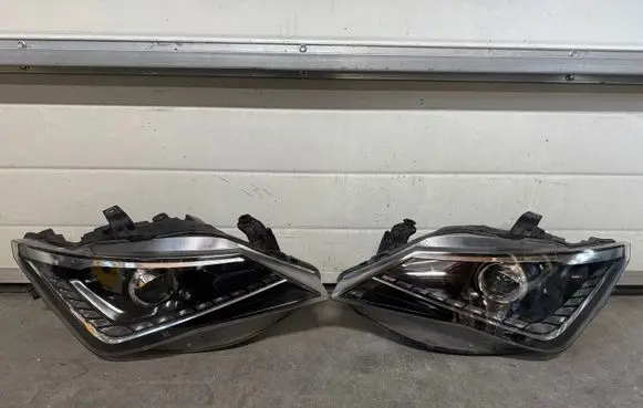 Seat Ibiza IV (6J,6P) Headlights/headlamps set 6J1941008M 6J1941007M
