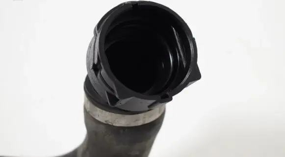 BMW Z4 E89 Engine coolant pipe/hose 7612445