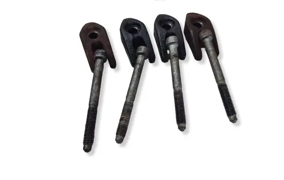 Peugeot 508 Fuel Injector clamp holder 