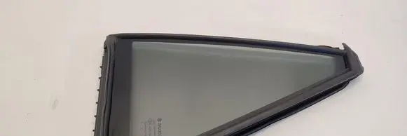 Suzuki SX4 S-Cross Rear door window glass 84675-63T00