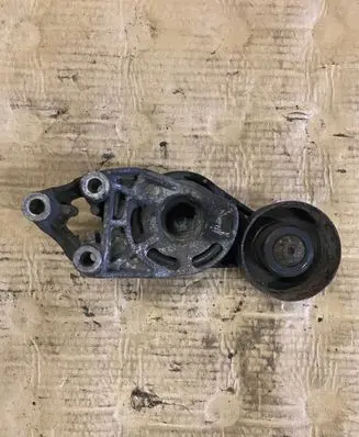 Skoda Fabia Mk2 (5J) Generator/alternator belt tensioner 045903315A