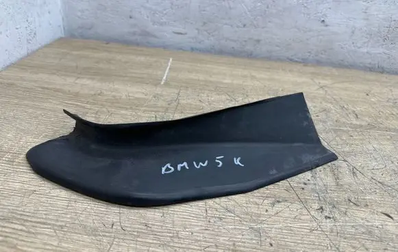 BMW 5 F10 F11 Rear/tail light trim molding 7204375 20409410