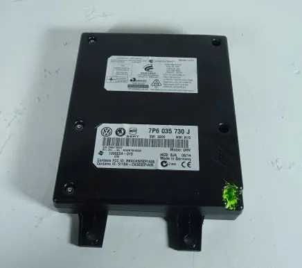 Volkswagen PASSAT CC Engine control unit/module 7P6035730J