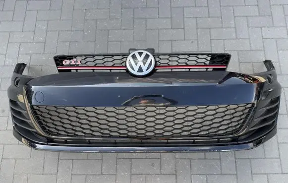 Volkswagen Golf VII Front bumper 5G0807221L