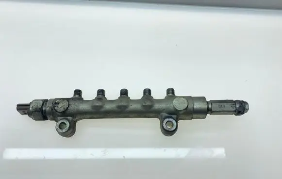 Subaru Impreza III Fuel main line pipe
