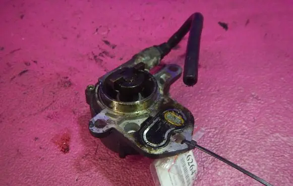 Peugeot Partner Vacuum pump