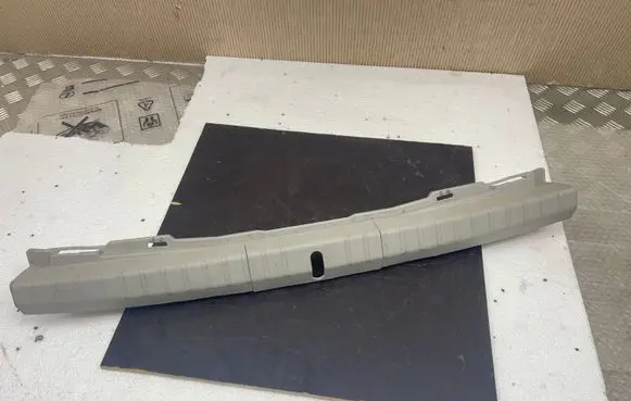 Toyota Prius (XW30) Trunk/boot sill cover protection 6471647030