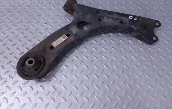 KIA Ceed Front lower control arm/wishbone 54501G4AA0 54501-G4AA0
