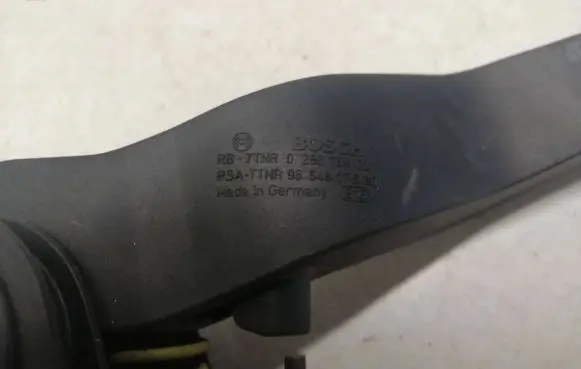 Peugeot 206 Accelerator throttle pedal 9654877580 0280755021