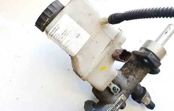 Citroen C5 Brake fluid reservoir 0204221957