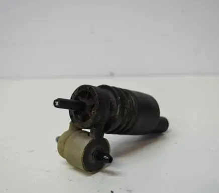 Skoda Octavia Mk2 (1Z) Windscreen/windshield washer pump 1T0955651A