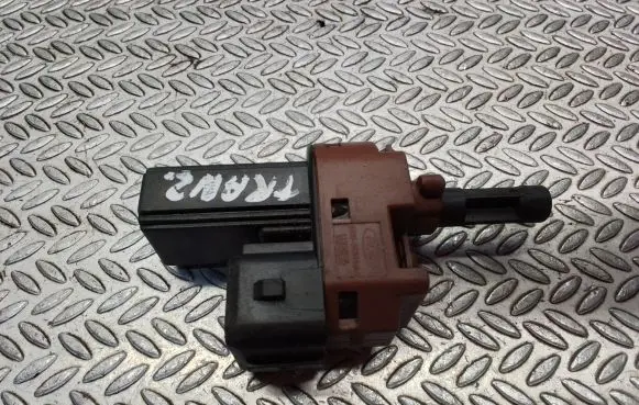 Clutch pedal sensor