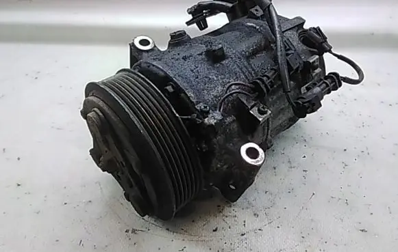 Opel Insignia A Air conditioning (A/C) compressor (pump) P22861236