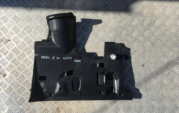 Mercedes-Benz E W211 Dashboard lower bottom trim panel A2116800939