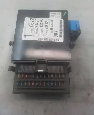 Renault Espace - Grand espace IV Fuse module 8200301377