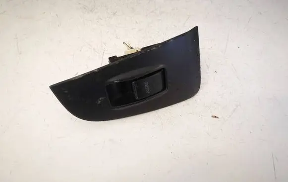 Toyota Avensis T250 Electric window control switch 7423105140