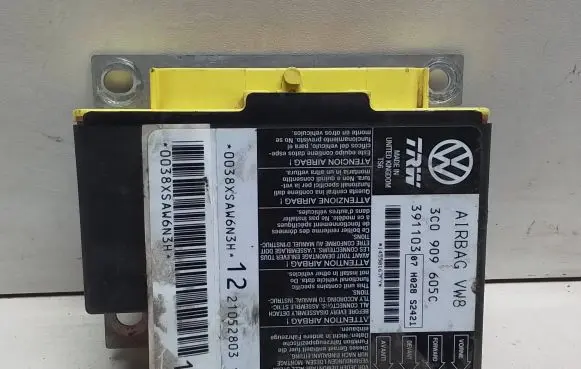 Volkswagen PASSAT B6 Airbag control unit/module 3C0909605C