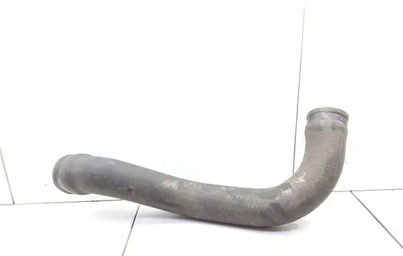 BMW 5 E39 Engine coolant pipe/hose 11532246767