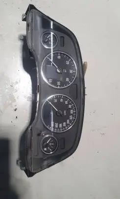 Opel Zafira A Speedometer (instrument cluster) 24461768