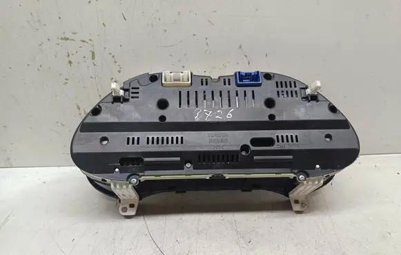 Toyota Avensis T250 Speedometer (instrument cluster) 8380005850 MB2574300290