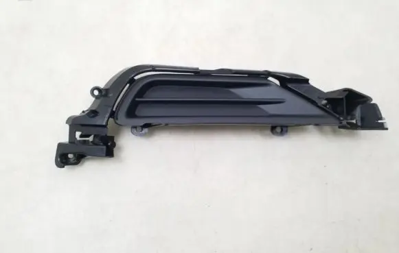 Volvo XC90 Front bumper lower grill 31383629