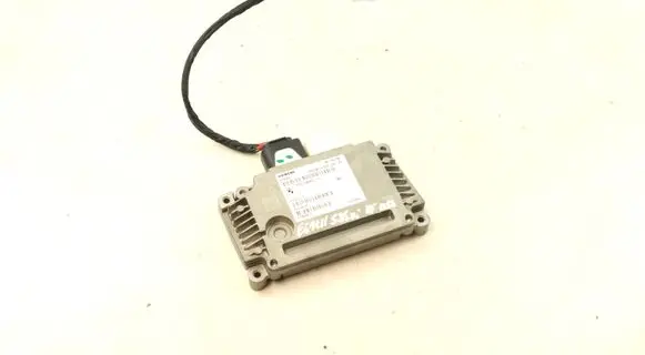 BMW 5 E60 E61 Transfer box differential control unit 7589831 13774410 465013