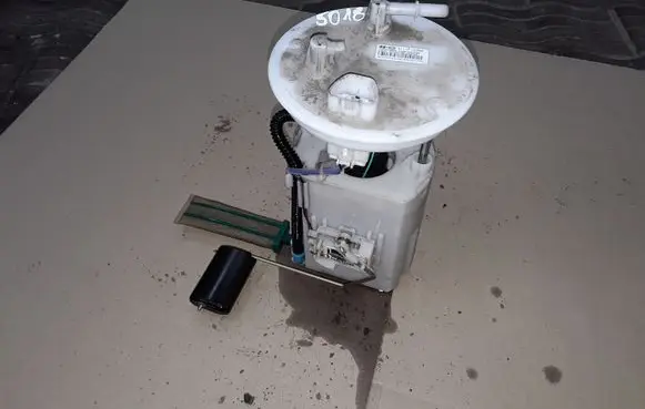 KIA Carens II In-tank fuel pump 311101D200 2000A81460