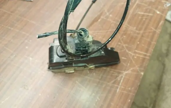 Front door lock