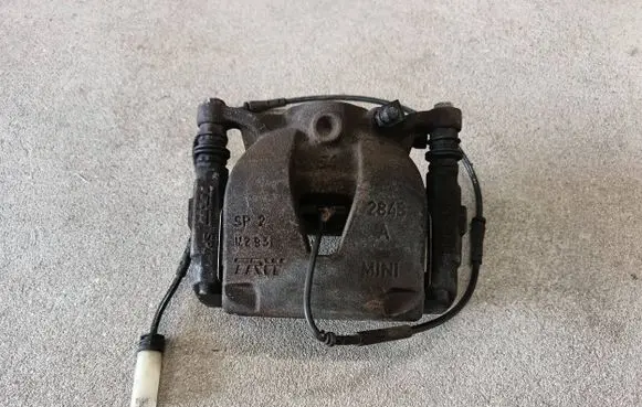 Mini Cooper Countryman R60 Front brake caliper 9804727 34119804727
