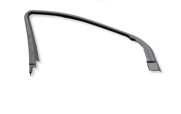 Mercedes-Benz R W251 Front door glass trim molding A2517250171
