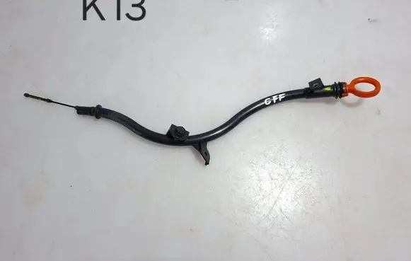 Volkswagen PASSAT B7 Oil level dip stick 03L103635M