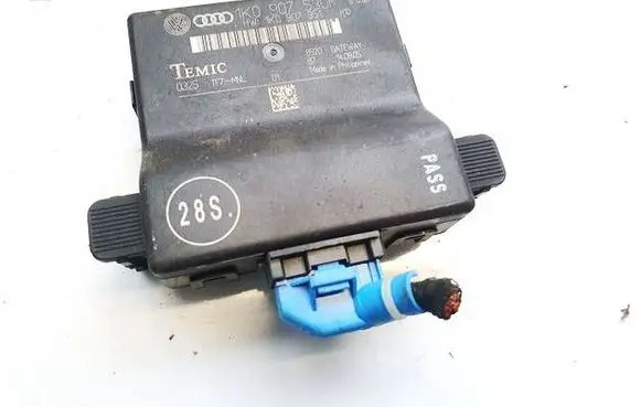 Skoda Octavia Mk2 (1Z) Other control units/modules 1k0907530f 1k0907951