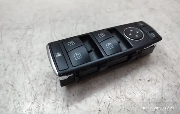 Mercedes-Benz ML W166 Electric window control switch 1669054300