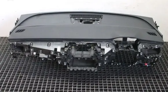 Skoda Enyaq iV Dashboard 5LC857007D