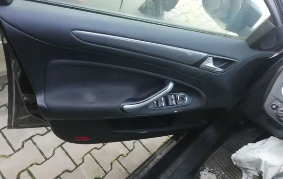 Ford Mondeo MK IV Door card panel trim set 