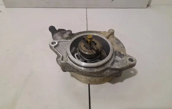 Audi A6 S6 C6 4F Vacuum pump 059145100J