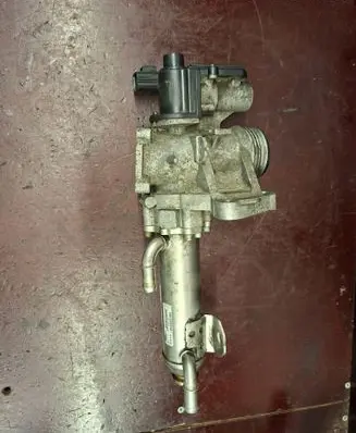 Volvo V70 EGR valve 30677714 70057503