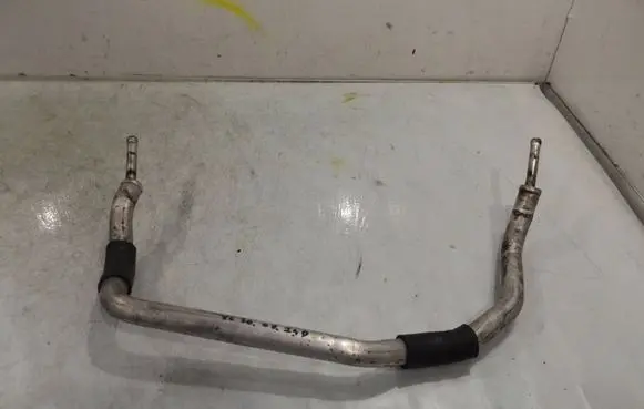 Volvo XC90 Engine coolant pipe/hose