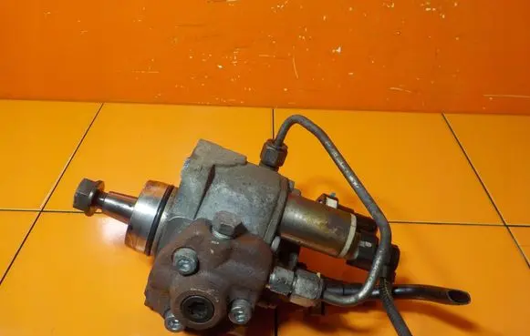 Opel Astra K Fuel injection high pressure pump 55495426