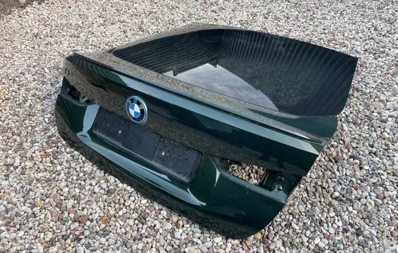 BMW i4 Tailgate/trunk/boot lid